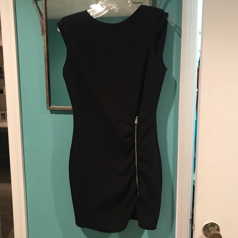 Gorgeous NWT Zara black dress. Size medium